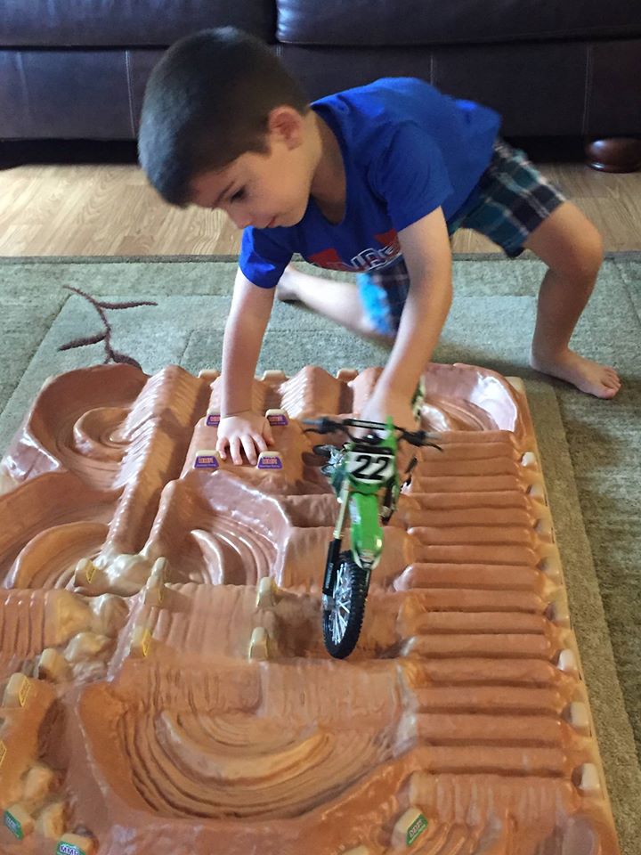 Toy motocross track hotsell